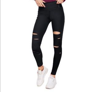 Victoria’s Secret Ultimate Slashed Leggings XS/S